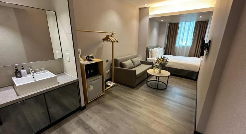 Modena by Fraser Hong Kong - image 2