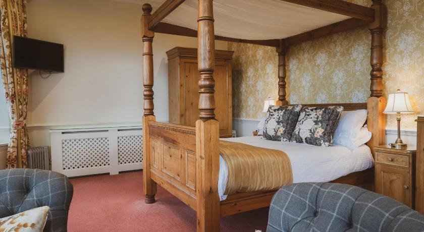 Image of Double Room with Four Poster Bed 5