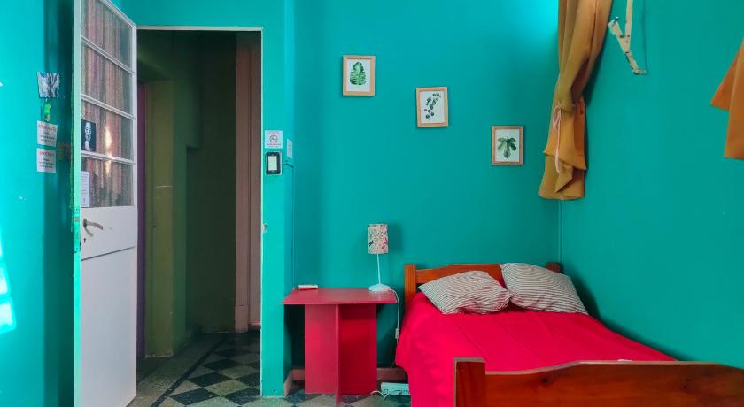 Image of Basic Triple Room with Shared Bathroom 8