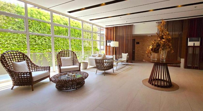 Luxe Condo near IT Park & Waterfront-BE Residences - image 13