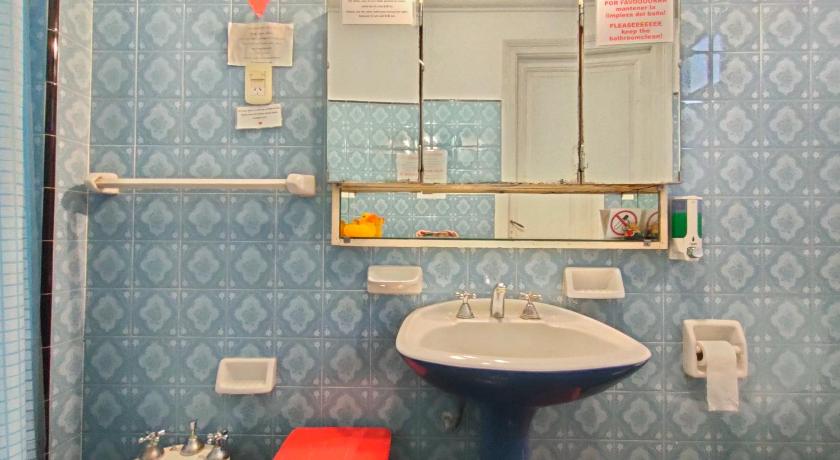 Image of Double Room 2