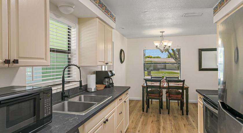 罗克莱奇 Cozy home near USSSA complex, Viera and Cruise Terminals! 4星级 住宿 大堂