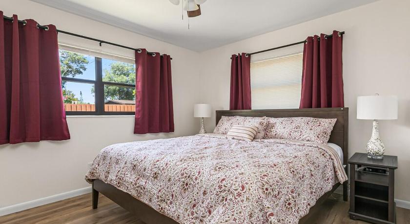 罗克莱奇 Cozy home near USSSA complex, Viera and Cruise Terminals! 4星级 住宿 大堂
