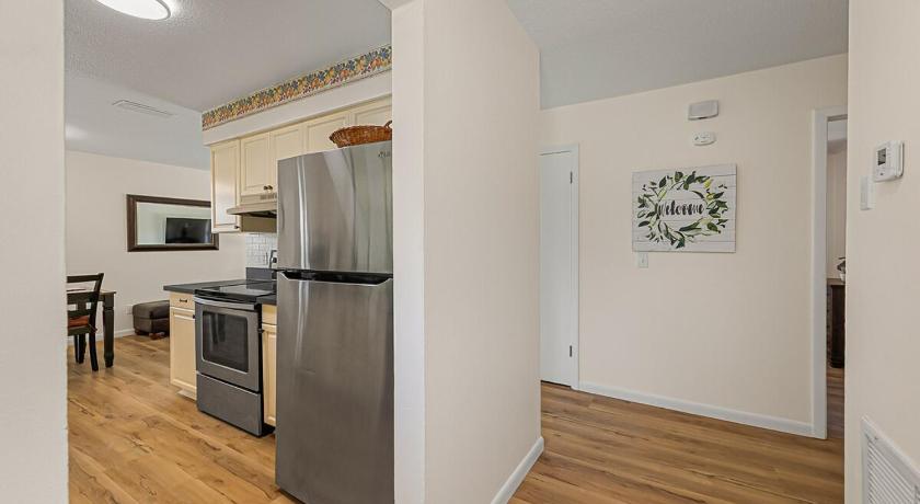 罗克莱奇 Cozy home near USSSA complex, Viera and Cruise Terminals! 4星级 住宿 泳池