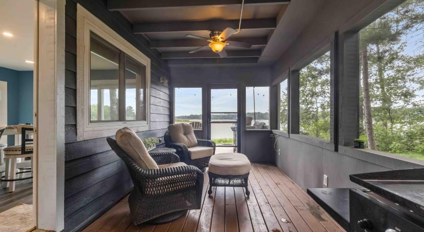 イーストガルレイク Hartley Lake Hideaway - The Perfect Getaway! 4つ星 宿泊施設 ロビー