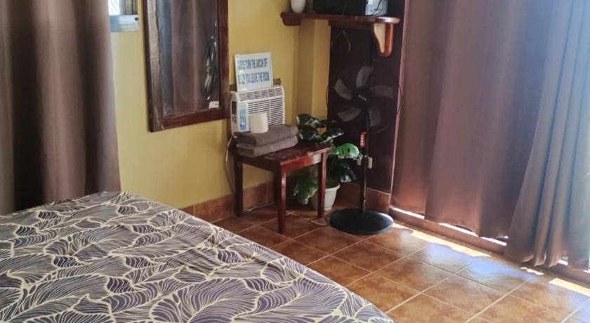 Image of Double Room with Balcony and Sea View 3