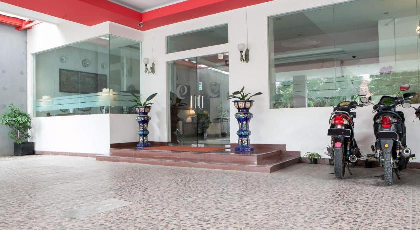 RedDoorz Near Trans Studio Mall 3 – Bandung, KY