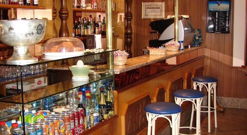 Tourist Hotel