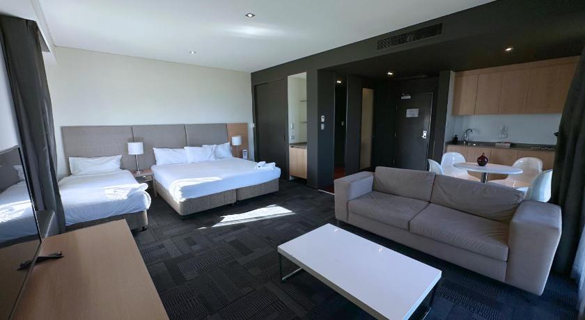 Image of Alpha Family Suite 1