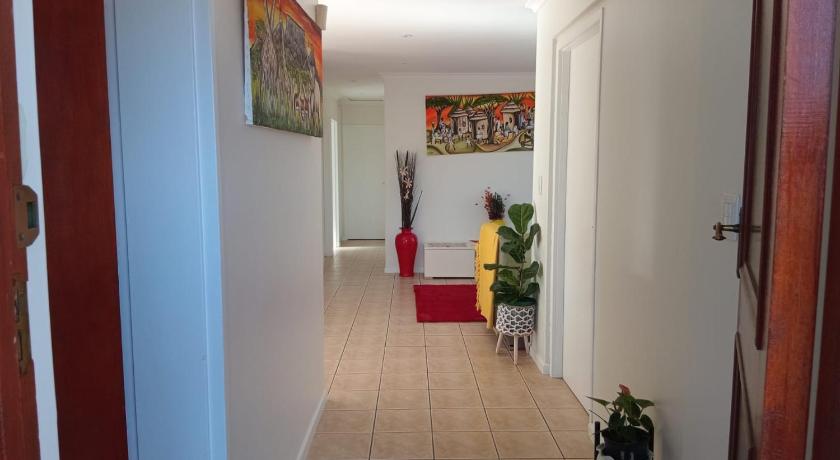 Neats Accommodations - image 11
