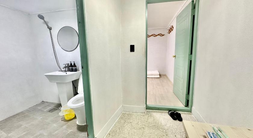 Incheon 경주펜션 Gyeongju Pension Hotel view