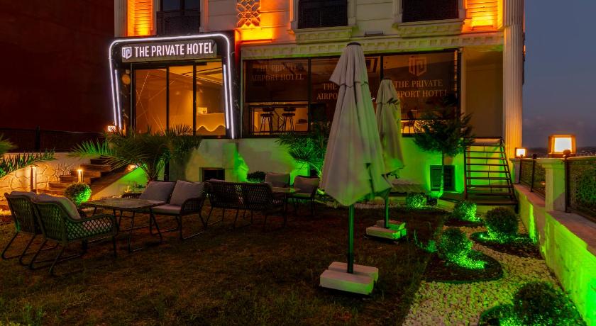 The Private Airport Hotel - image 13