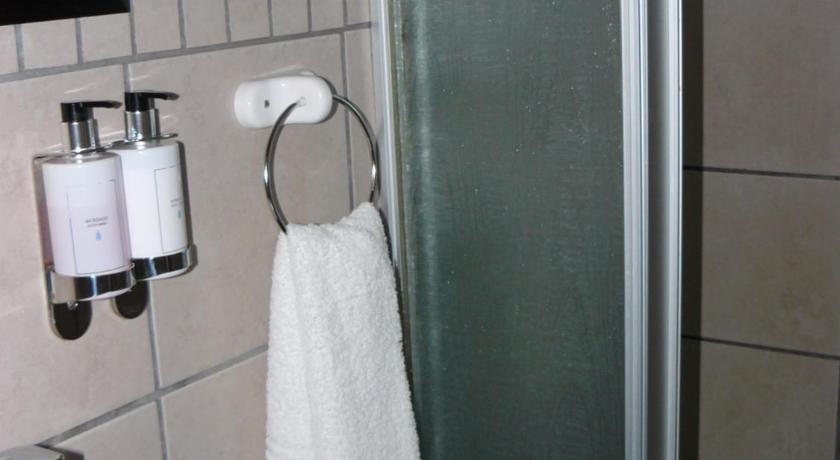 Image of Double Room 4