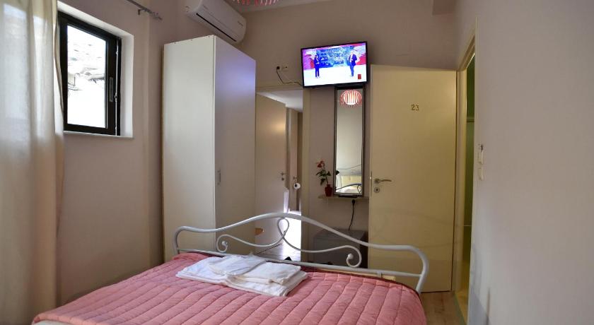 Asimoni Pension photo