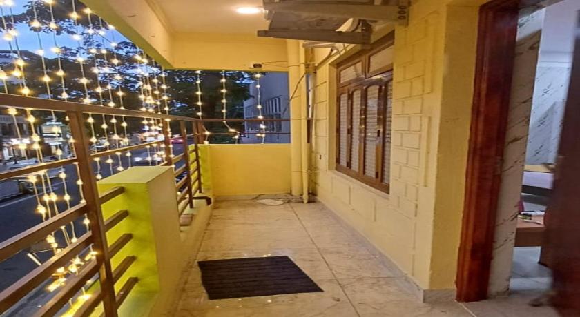 Sun Shine Guest House - image 3