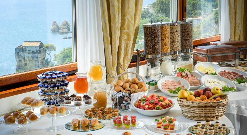 비에트리 술 마레 로이드'S 바이아 호텔 (Lloyd'S Baia Hotel) 4성급 호텔 레스토랑