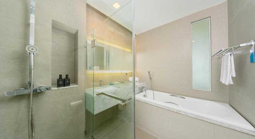 Image of Deluxe Pool Facing Room 10