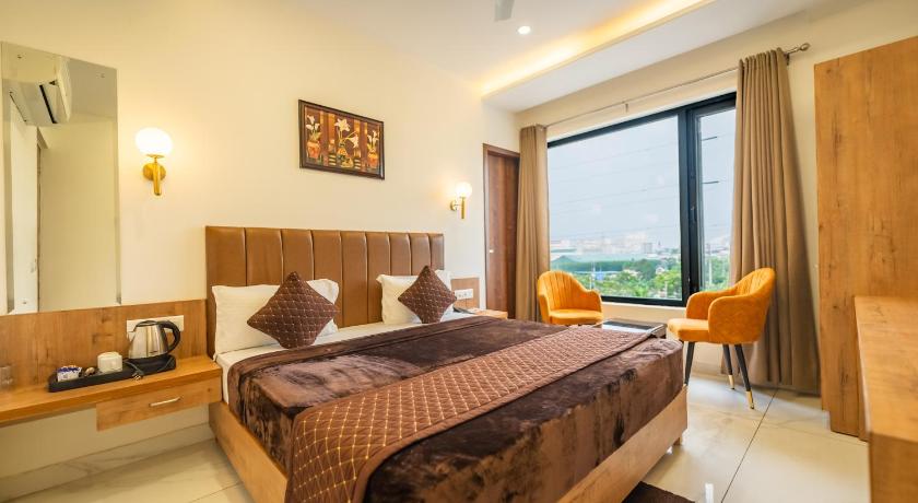 Image of Superior Double Room 0