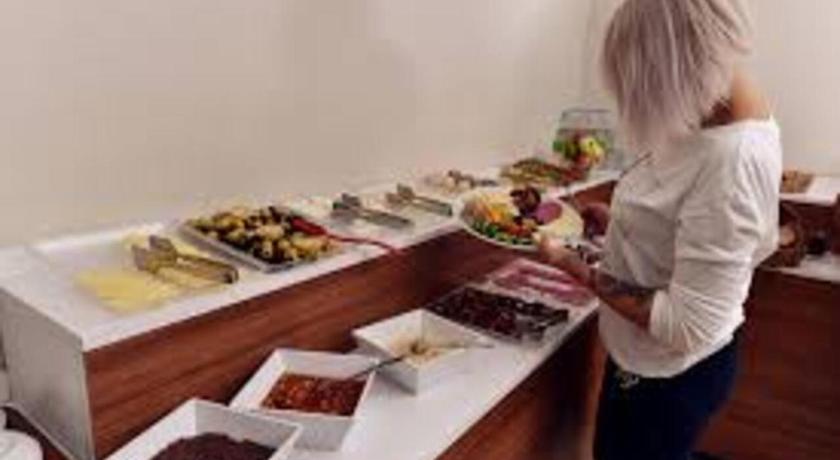 Rays Hotel - Bakirkoy Istanbul City Center - image 4