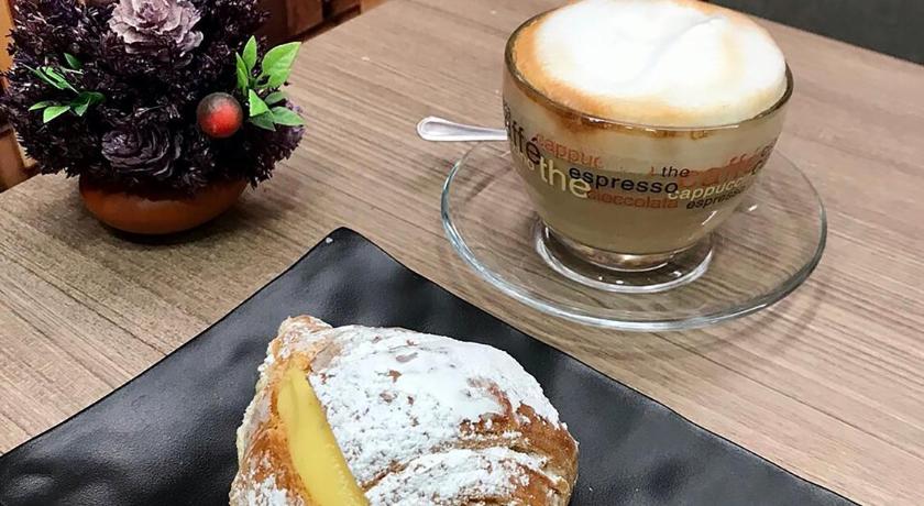 ローマ Il Rosso e il Blu 4つ星 ホテル レストラン