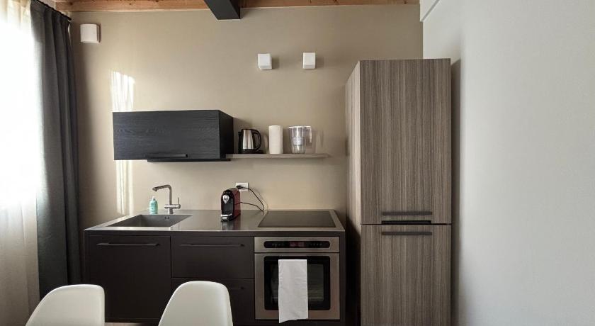 모데나 Appartamenti Saragozza a due passi da Piazza Grande - WIFI e parcheggio gratuito 4성급 게스트하우스 부대시설