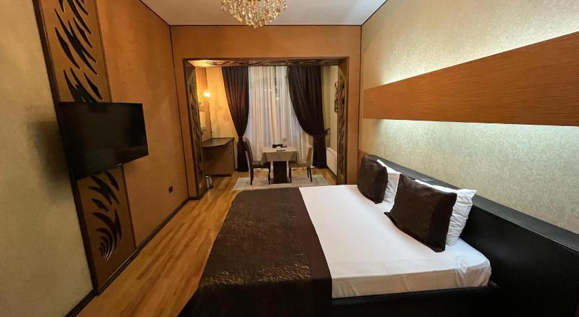 Tágas szoba kétszemélyes ággyal (Large Double Room) fotója 0