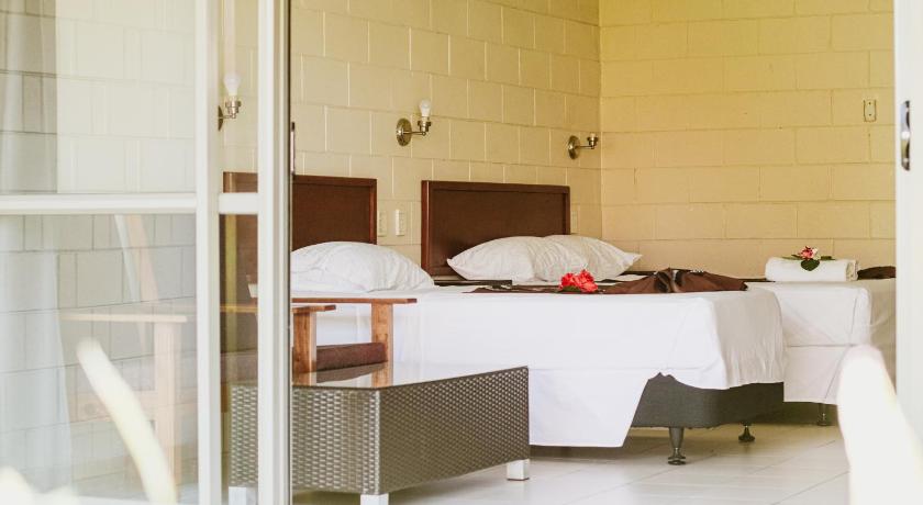 Image of Deluxe Room with Private Balcony 2
