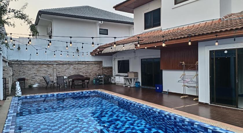 パタヤ Jomtien golden villa 3つ星 ゲストハウス ロビー