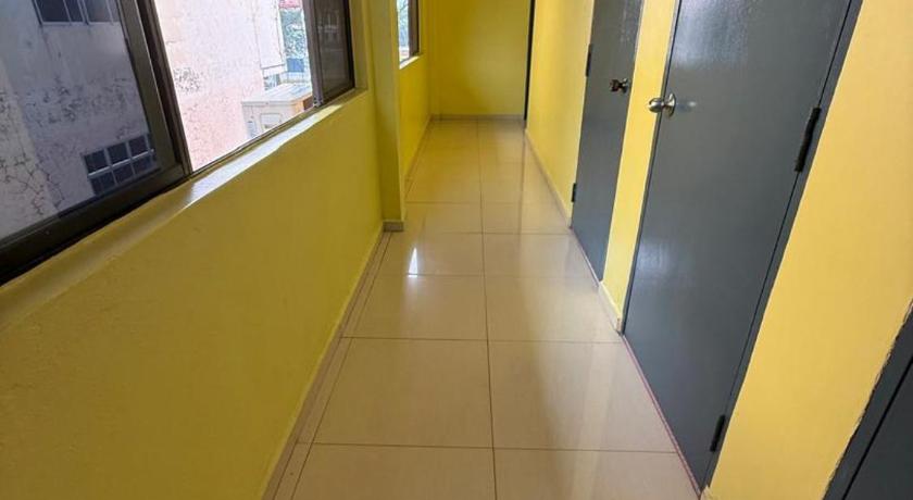 レンバウ Hotel Rembau ホテル ロビー