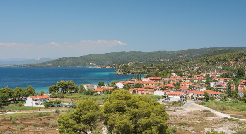 Paradise Maisonettes photo