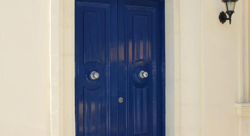 South Village Townhouse photo