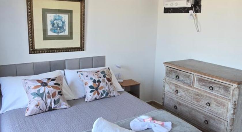 Image of Standard Double Room 4