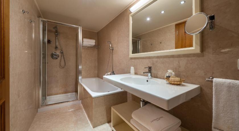 Image of Suite 2