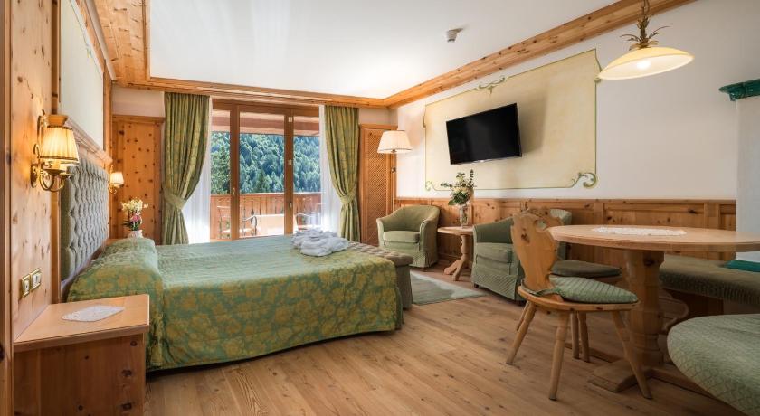 Image of Suite 8