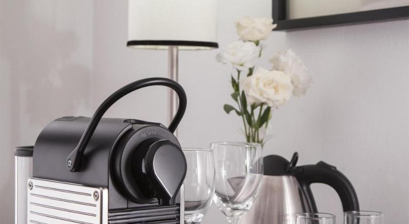 Image of Junior Suite 8
