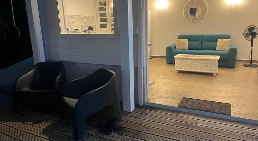 사진: Logement cosy avec piscine proche de l'aéroport - Agoda 할인 예약