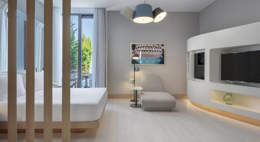 KING JUNIOR SUITE WITH PRIVATE POOL (King Junior Suite With Private Pool) Görseli 4