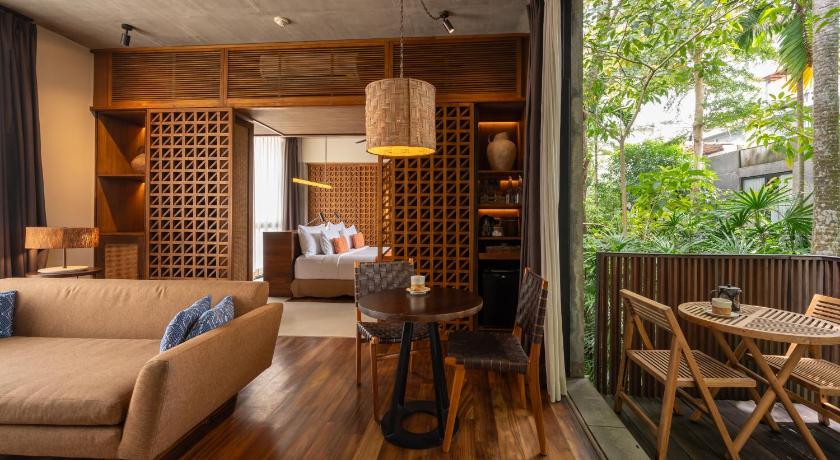 Image of Staycation Offer at Canopy Suite 3
