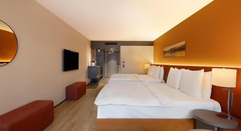 Image of Family Room 3