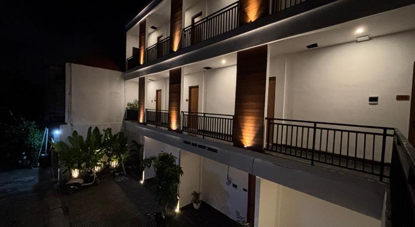 Taman Sari Guesthouse - image 14