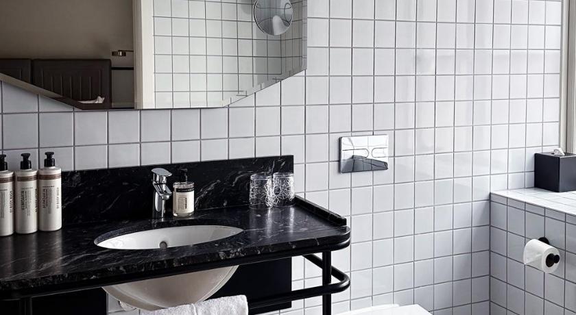 Image of Superior Double or Twin Room 2