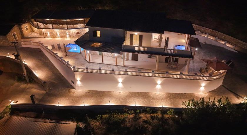 Mariluna Luxury Apartments