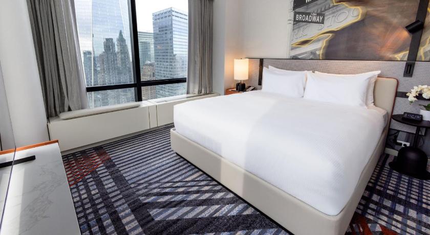 Zdjęcie: Corner King Junior Suite with Hudson River View - High Floor 3