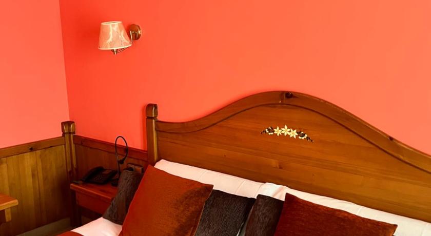 Image of Double Room 5