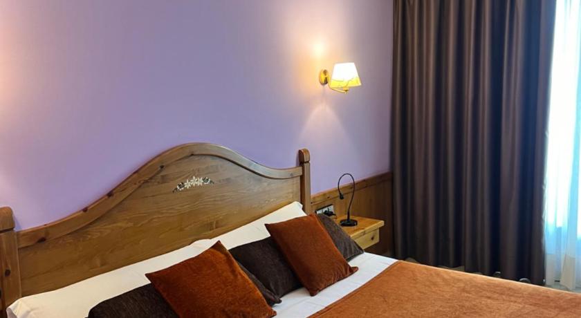 Image of Double Room 2