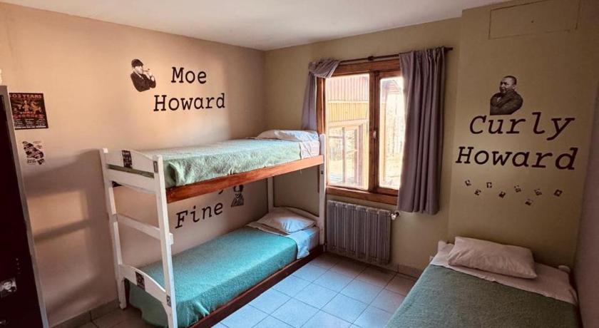Image of Basic Triple Room with Shared Bathroom 7