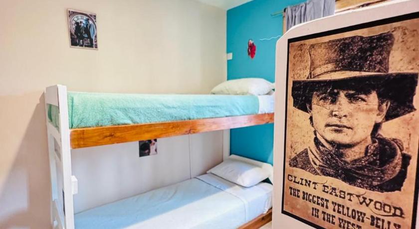 Image of Single Bed in 4-Bed Dormitory Room 7