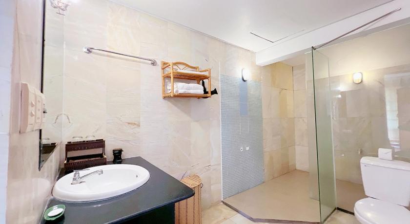 Zdjęcie: Family Bungalow with Double and Twin Beds - Free Mini-bar in Room 2