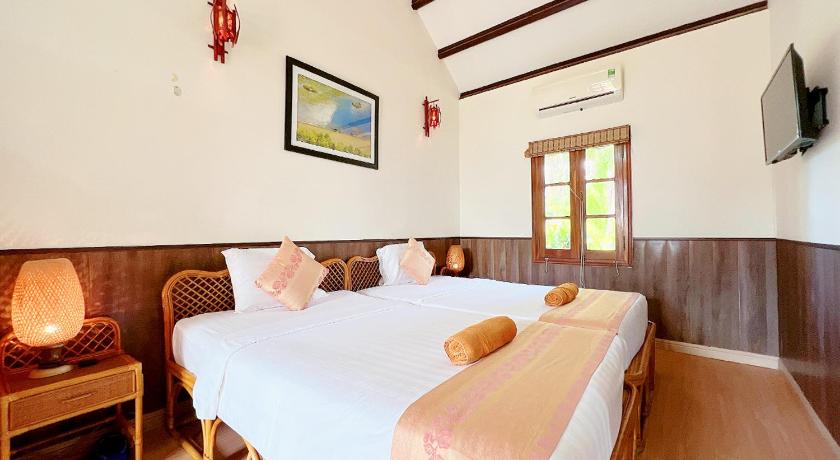 Zdjęcie: Family Bungalow with Double and Twin Beds - Free Mini-bar in Room 7