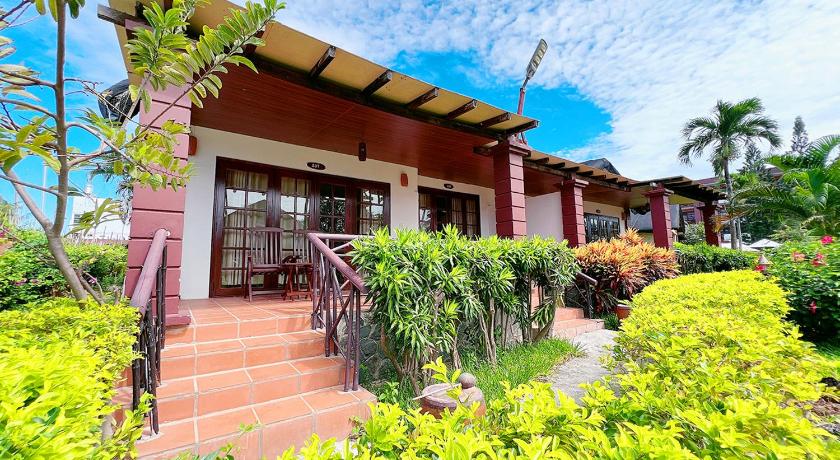 Zdjęcie: Family Bungalow with Double and Twin Beds - Free Mini-bar in Room 1